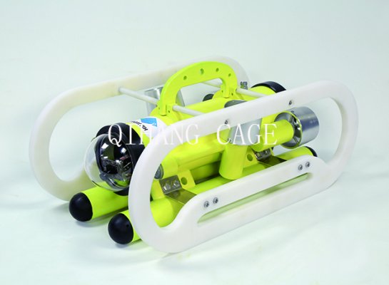 Underwater monitoring device